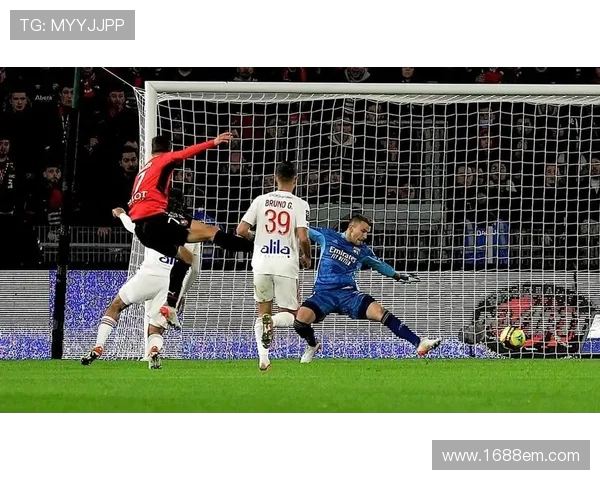 法甲历史上的十大经典扑救瞬间集锦